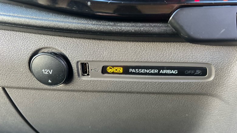 Ford Transit Custom 300 L1 Diesel Fwd 2.0 EcoBlue 130ps Low Roof Limited Van